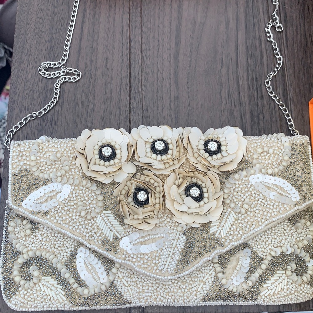 Sequence bag with flowers